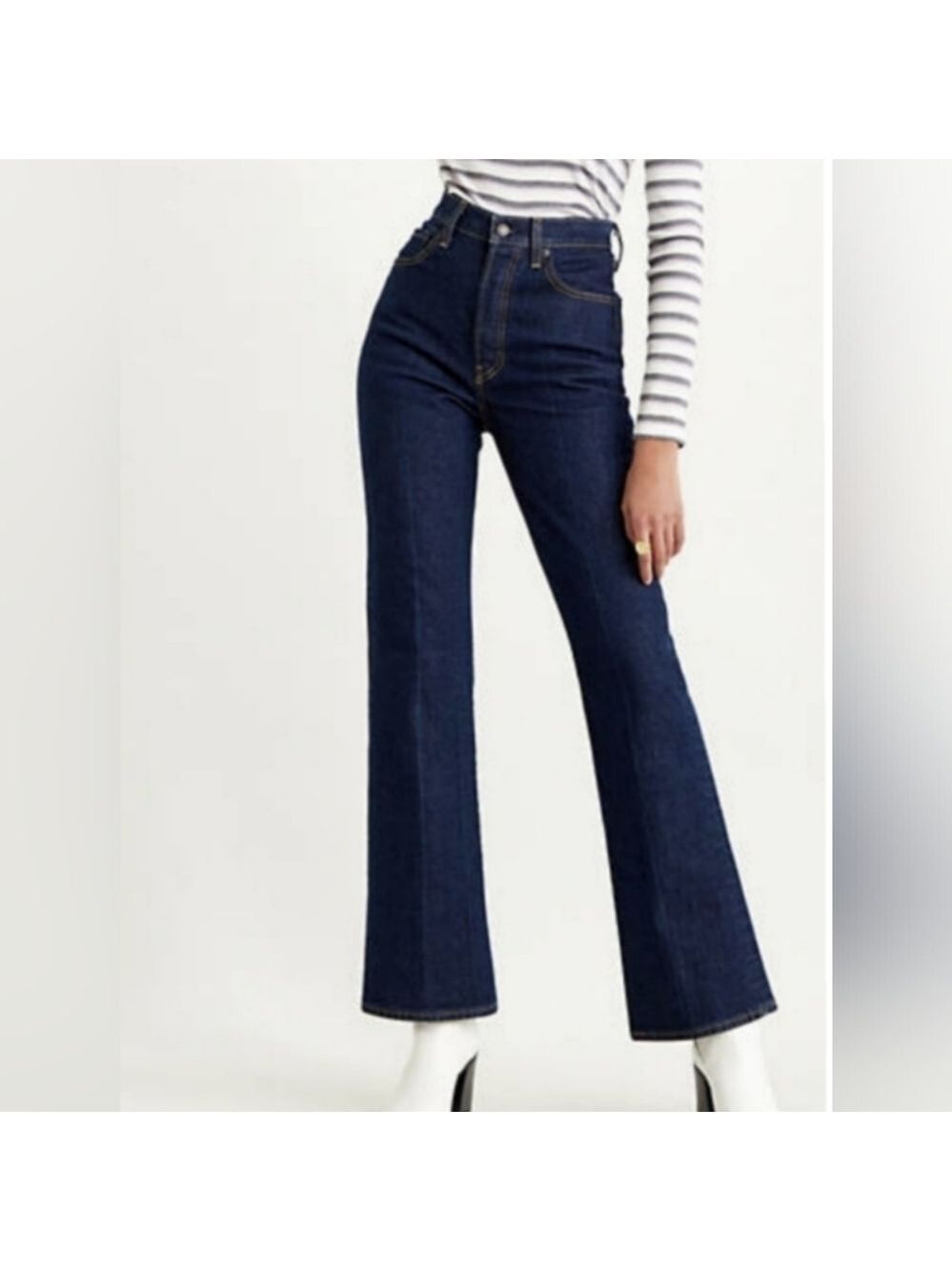 Levi's premium ribcage button fly bootcut jeans size 24x33